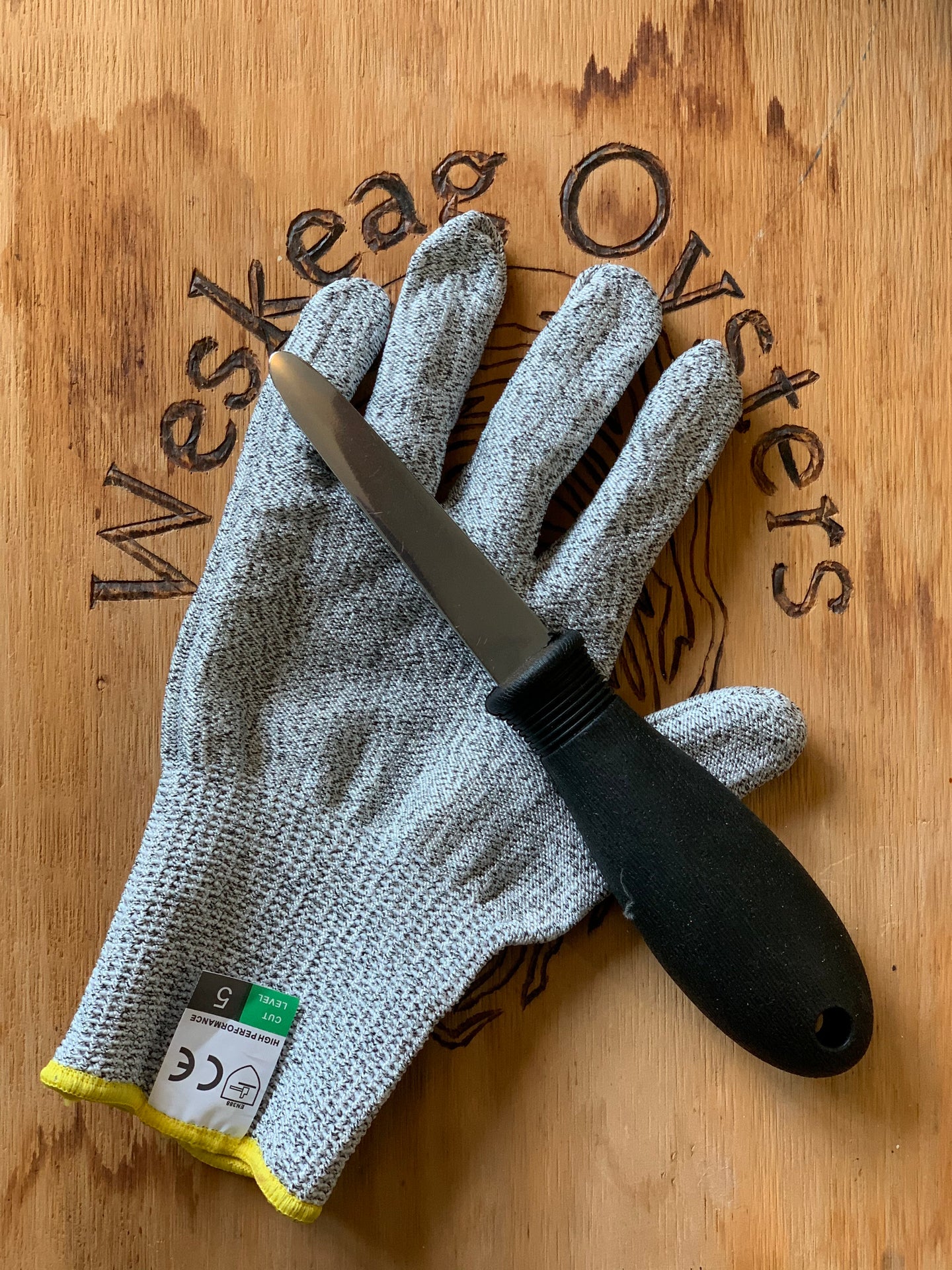 Oyster Shucking Kit- Glove and Knife – WESKEAG Oyster Company